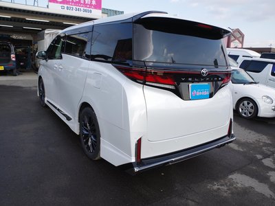 TOYOTA VELLFIRE - 7