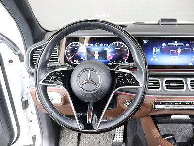 2024 Mercedes-BENZ GLS — миниатюра 14