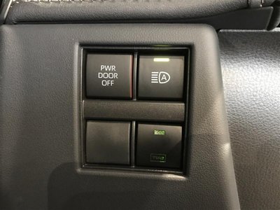 TOYOTA VELLFIRE - 6