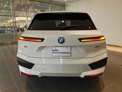 صورة 10 لـ 2024 BMW IX