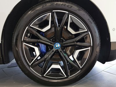 2024 BMW IX 缩略图 18