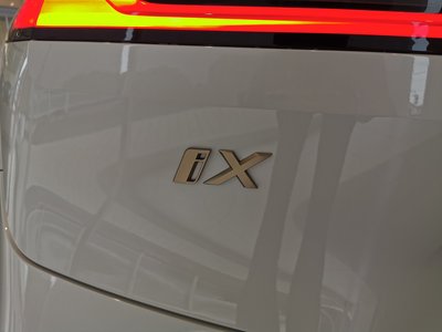 2024 BMW IX 缩略图 13