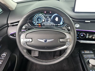 2021 Genesis GV70 thumbnail 19