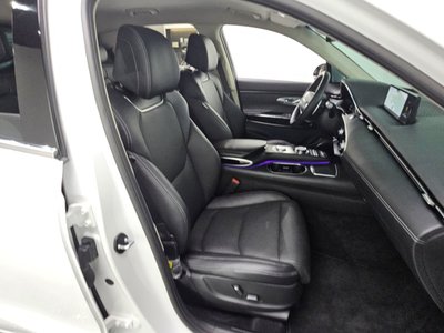 2021 Genesis GV70 thumbnail 24