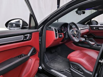 PORSCHE CAYENNE - 10