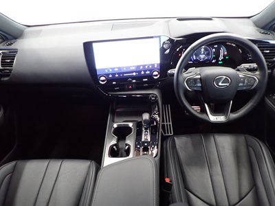 صورة مصغرة 14 لـ 2024 Lexus NX