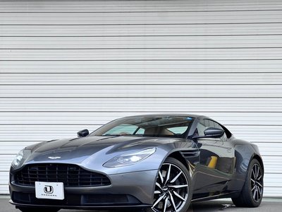 ASTON MARTIN DB11