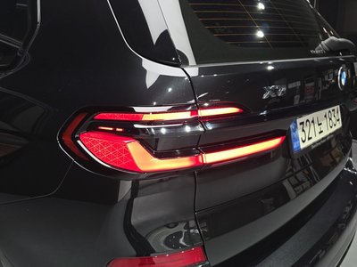 2023 BMW X7 照片 10