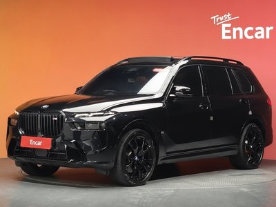 2023 BMW X7 照片 1