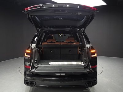 2023 BMW X7 thumbnail 26
