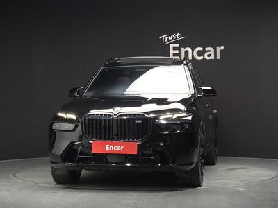 2023 BMW X7 照片 2
