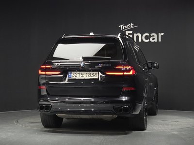 2023 BMW X7 照片 4