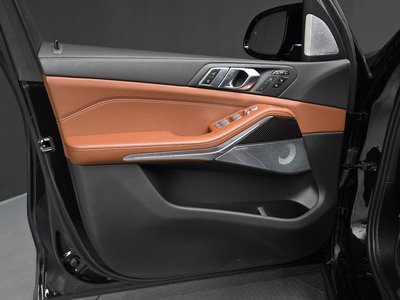2023 BMW X7 thumbnail 14