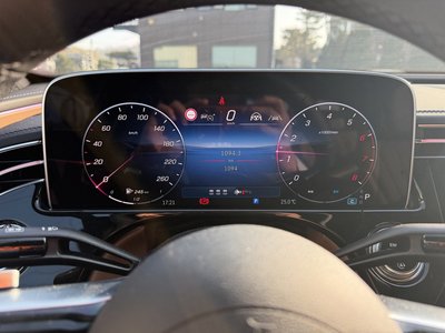 MERCEDES-BENZ E-CLASS - 4