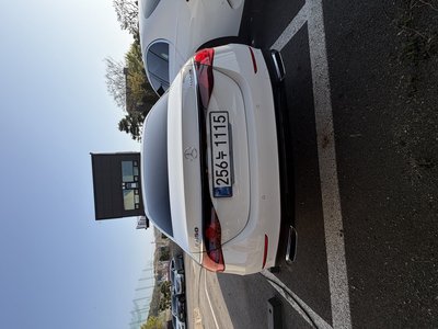 MERCEDES-BENZ E-CLASS - 3