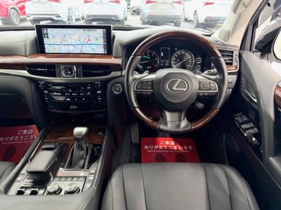 LEXUS LX - 2