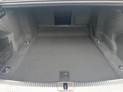 صورة مصغرة 44 لـ 2025 AUDI A8