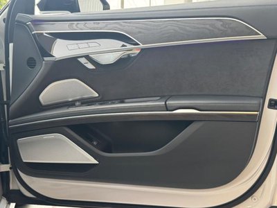 صورة مصغرة 32 لـ 2025 AUDI A8