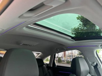 صورة مصغرة 24 لـ 2025 AUDI A8
