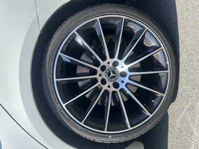 صورة 2 لـ 2019 Mercedes-BENZ CLS