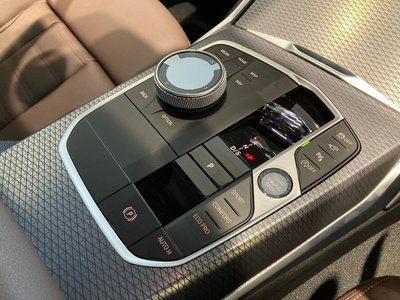 صورة مصغرة 64 لـ 2025 BMW 3 SERIES TOURING