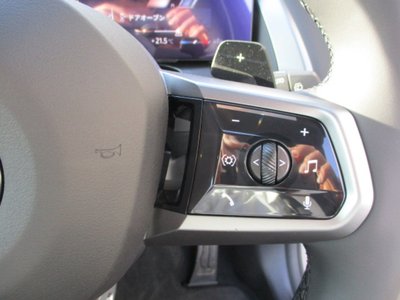 2025 BMW X3 — миниатюра 44