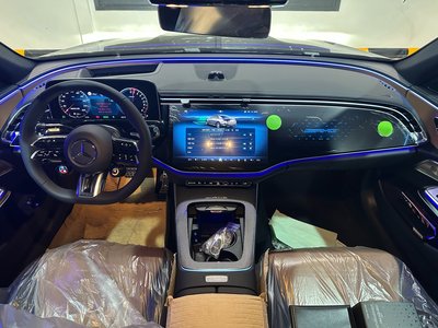 MERCEDES-BENZ E-CLASS - 8