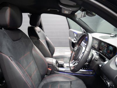2020 Mercedes-BENZ GLB 缩略图 39