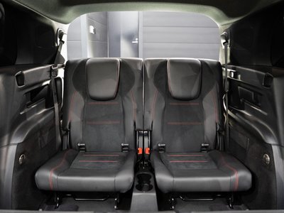 2020 Mercedes-BENZ GLB 缩略图 12