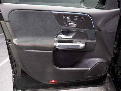 2020 Mercedes-BENZ GLB 缩略图 42