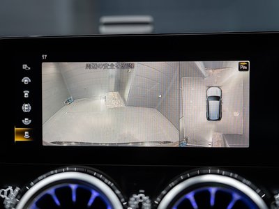 2020 Mercedes-BENZ GLB 缩略图 11