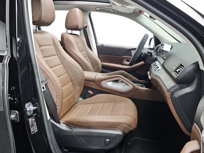 2025 Mercedes-BENZ GLE — миниатюра 18