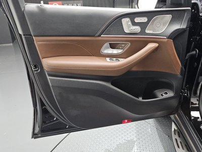 2025 Mercedes-BENZ GLE — миниатюра 14