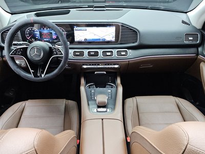 2025 Mercedes-BENZ GLE — фото 5