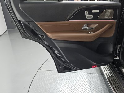 2025 Mercedes-BENZ GLE — миниатюра 15