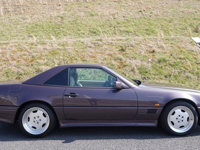 MERCEDES-BENZ SL - 1