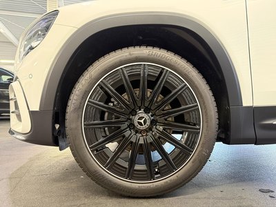 MERCEDES-BENZ GLB - 10