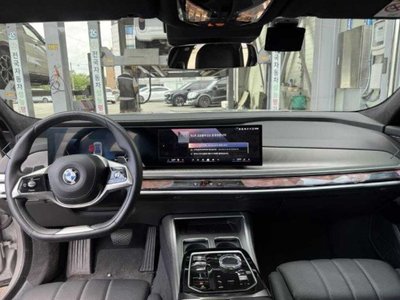 2023 BMW 7 SERIES — фото 10