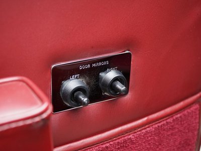 1983 Aston Martin V8 缩略图 44