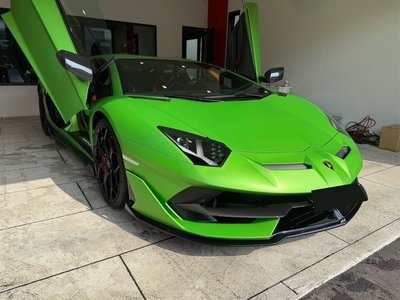 LAMBORGHINI AVENTADOR - 3