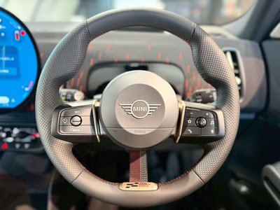 صورة مصغرة 24 لـ 2025 MINI COOPER COUNTRYMAN