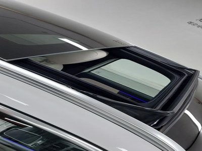 2025 Mercedes-BENZ EQA — миниатюра 12