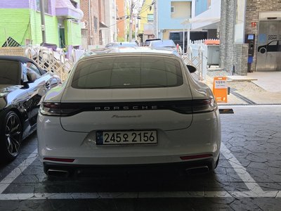 صورة 3 لـ 2021 Porsche PANAMERA