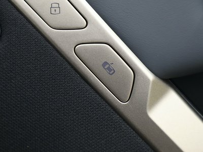 صورة مصغرة 43 لـ 2023 BMW IX