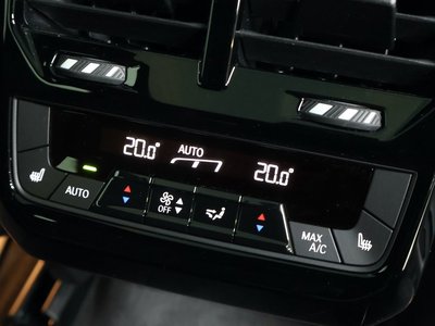 صورة مصغرة 41 لـ 2023 BMW IX