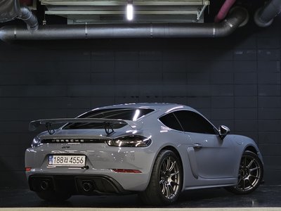 2022 Porsche 718 照片 3