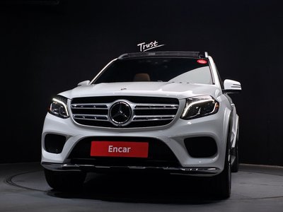 MERCEDES-BENZ GLS - 2