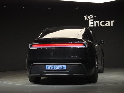 2026 Tesla MODEL Y 照片 3
