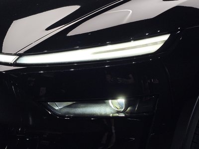 2026 Tesla MODEL Y 照片 9