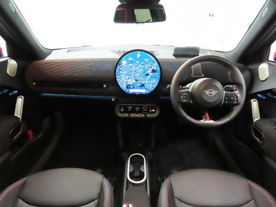 صورة 5 لـ 2025 MINI COOPER ACE MAN